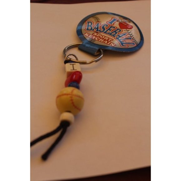 Keyring I love baseball Keychain NWT Sports New - Picture 1 of 2